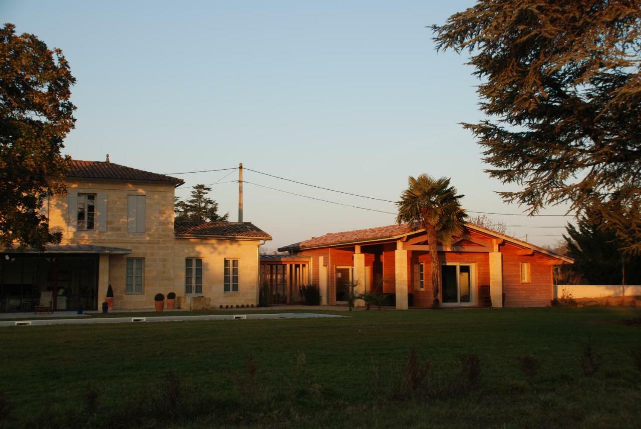 Bed and Breakfast Les Ambeles Saint-Magne-de-Castillon Zewnętrze zdjęcie