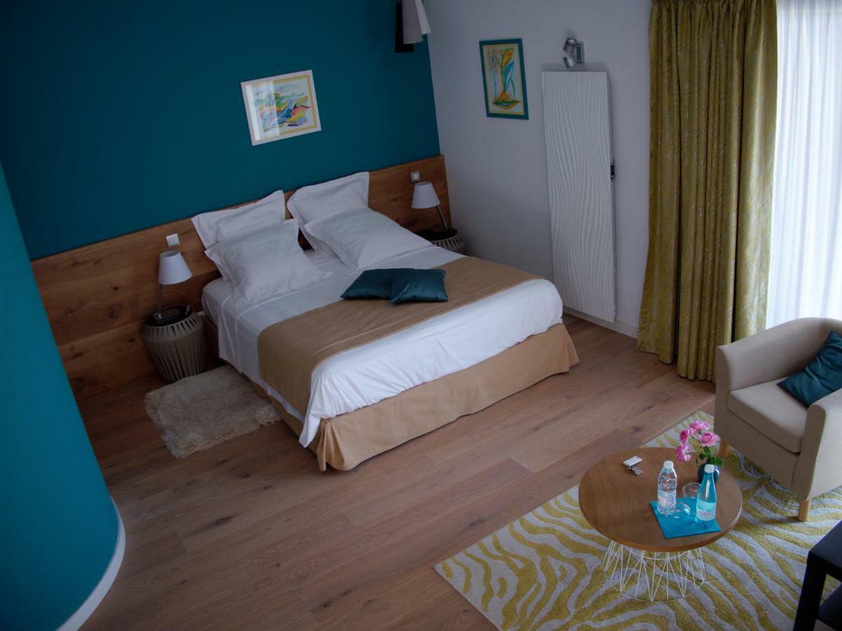 Bed and Breakfast Les Ambeles Saint-Magne-de-Castillon Zewnętrze zdjęcie
